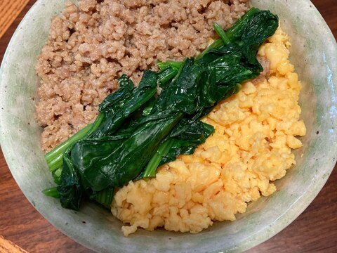 そぼろ丼